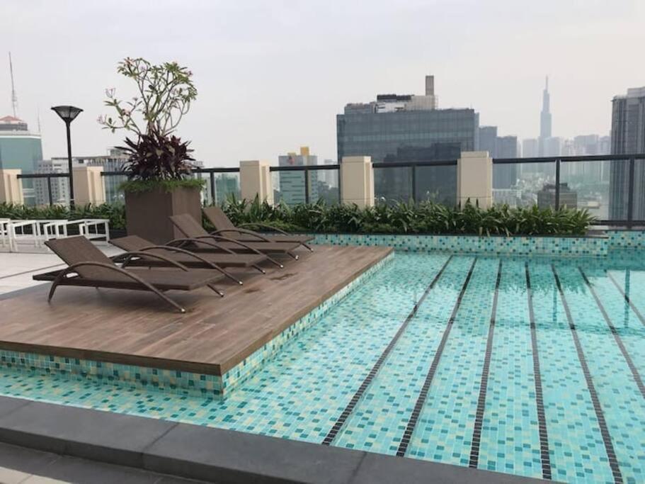 The Rixx Downtown Apartment@D1/Pool/Gym/Operahouse Ho Şi Min Exterior foto